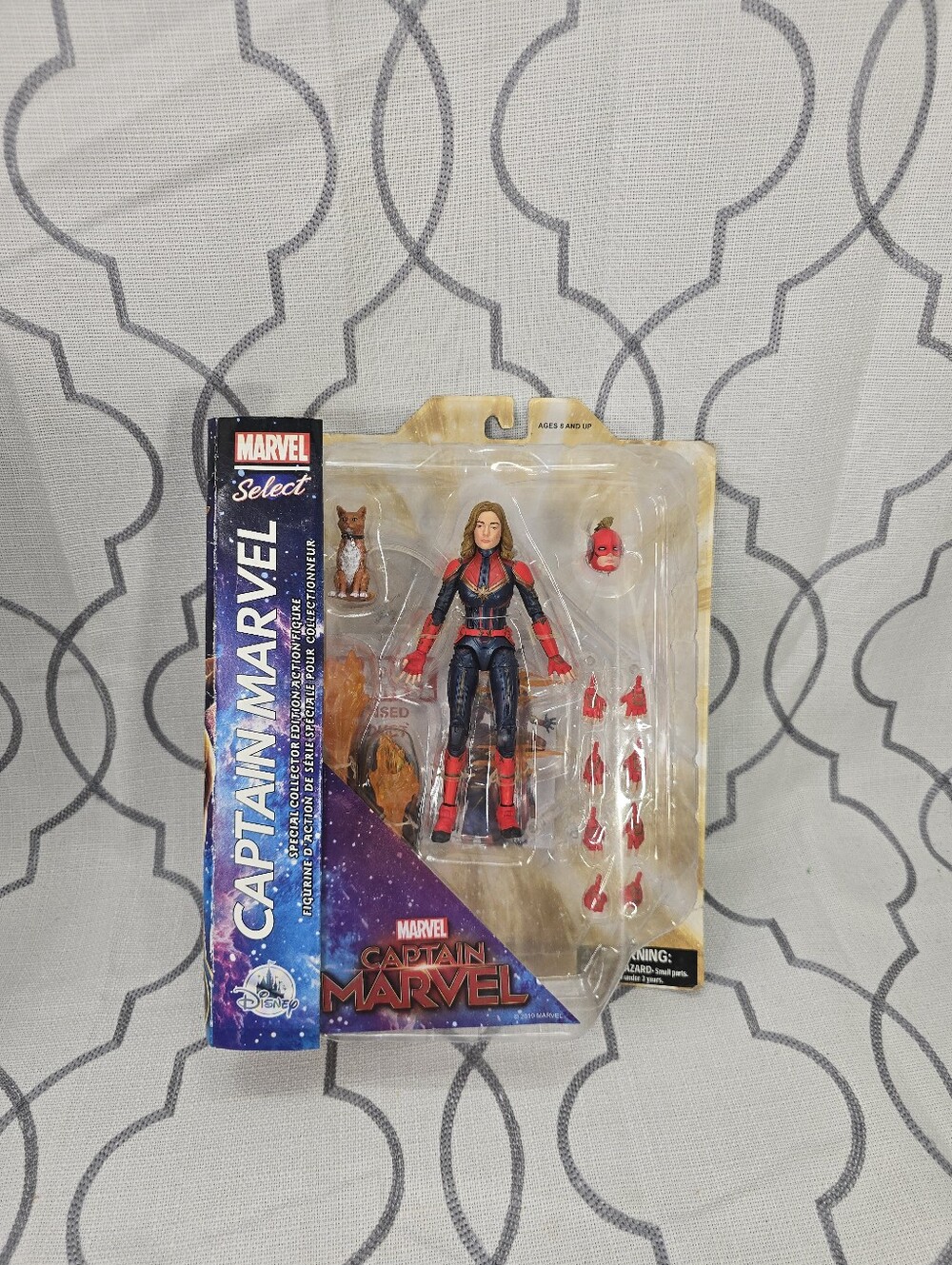 Marvel Select Captain Marvel Special Collector Edition Action Figure Disney New